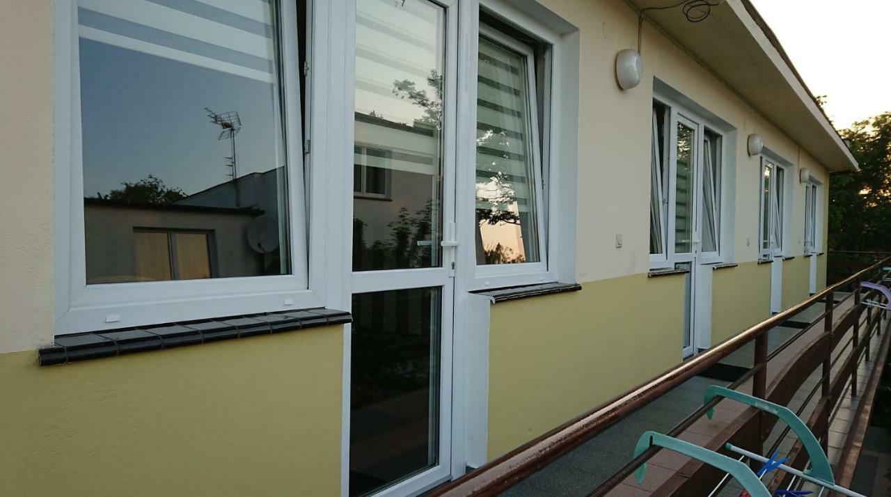 Ogrodowe Zacisze Apartment ยาสต์เชอเบีย กูรา ภายนอก รูปภาพ